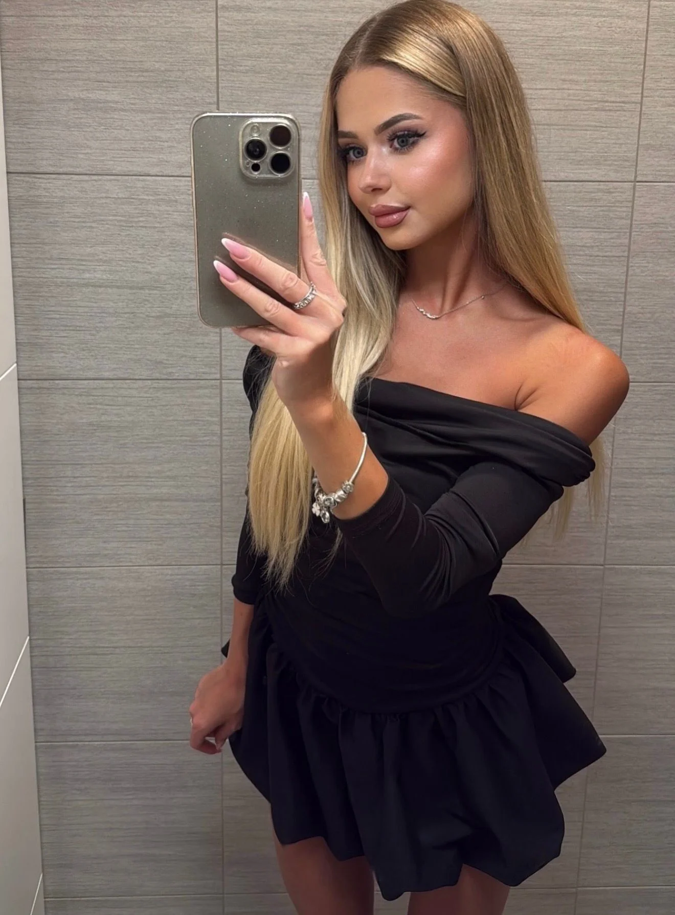 İstanbul Ayla Canlı Görüşme Fotoğrafı İSTANBUL DORUK 2025 İstanbul Lüks Üniversiteli Escort Bayan Numaraları - DRKCNAY ELITE %100 GERÇEK - Ayla Canlı Görsel